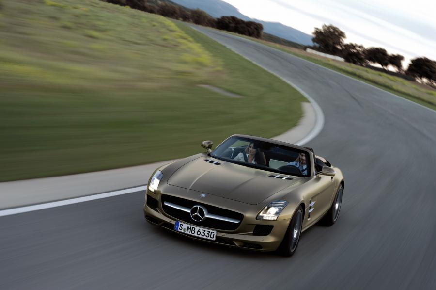  Mercedes-Benz SLS AMG Roadster 2011 года  (фото 73 из 183)